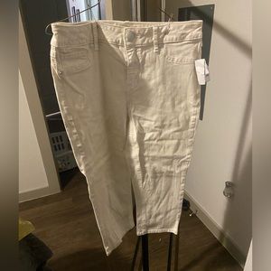 Seven7 stretchy Capri/ankle length pants